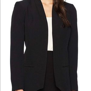 Kasper Woman’s Suit set.